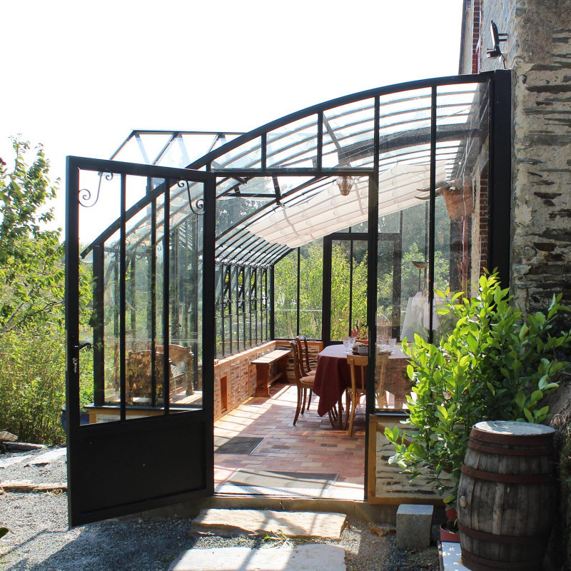 Serre à l'ancienne MONTESQUIEU largeur 2.80 m sur muret