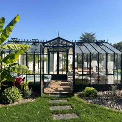 Serre CLASSIQUE largeur 3,50 m avec chien-assis sur embase aluminium